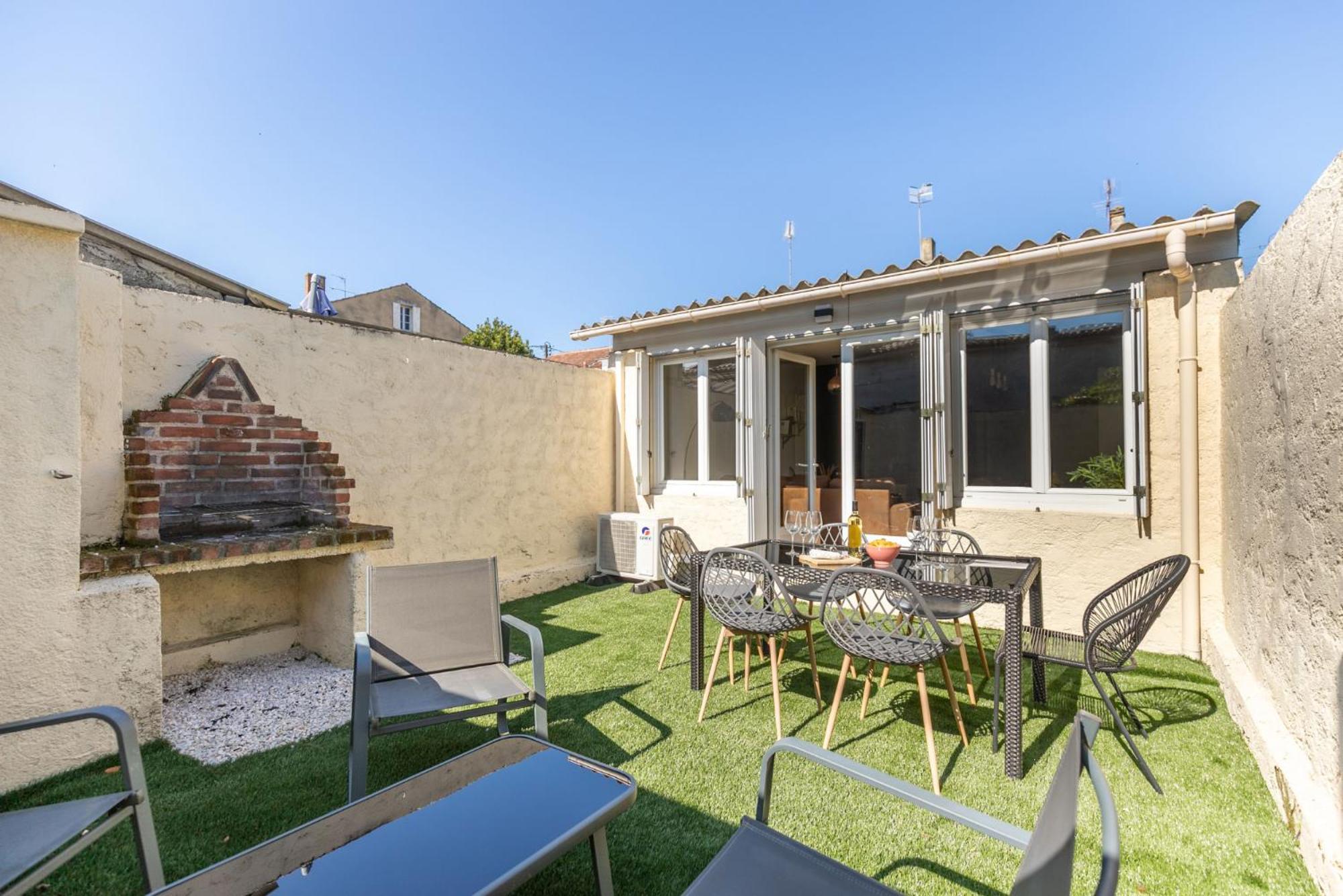 Le Patio - Spacieux T3 Avec Climatisation Et Jardin Privatif Bergerac Dış mekan fotoğraf